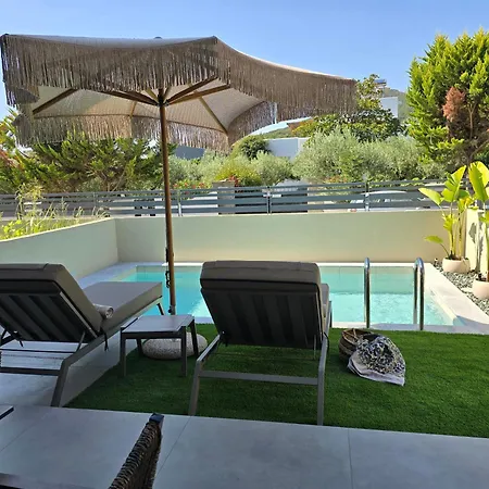 Willa Adell Oasis Nea Iraklitsa