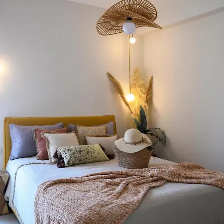 Adell Oasis Vila Nea Iraklitsa