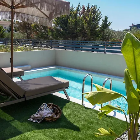 Adell Oasis Vila Nea Iraklitsa