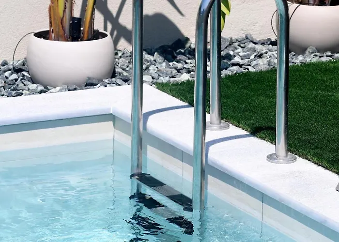 Adell Oasis Nea Iraklitsa