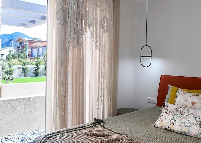 别墅 Adell Oasis Nea Iraklitsa